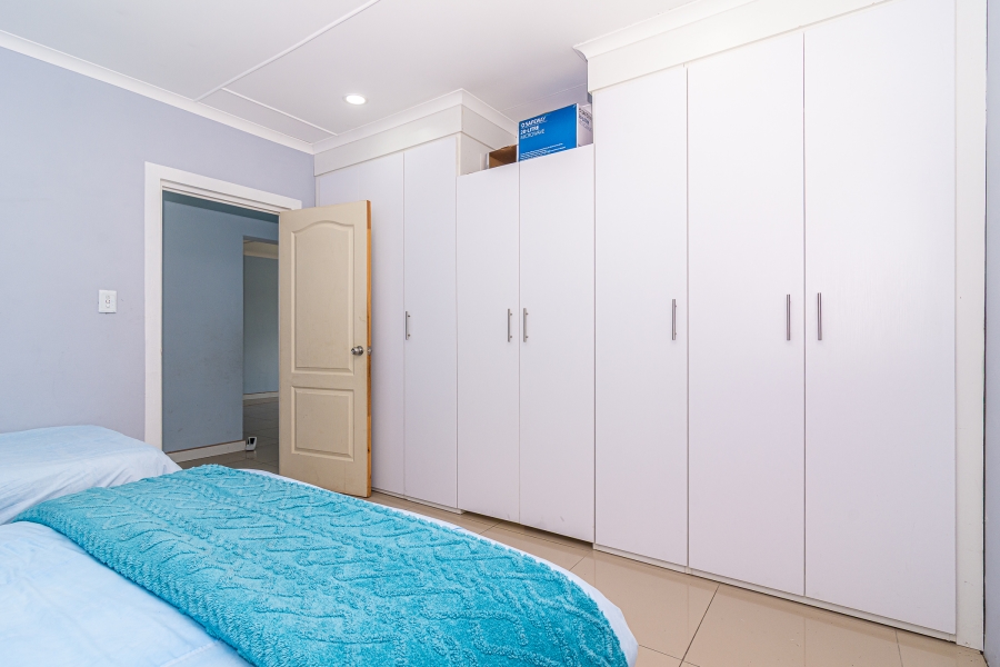 4 Bedroom Property for Sale in Pearly Beach Western Cape